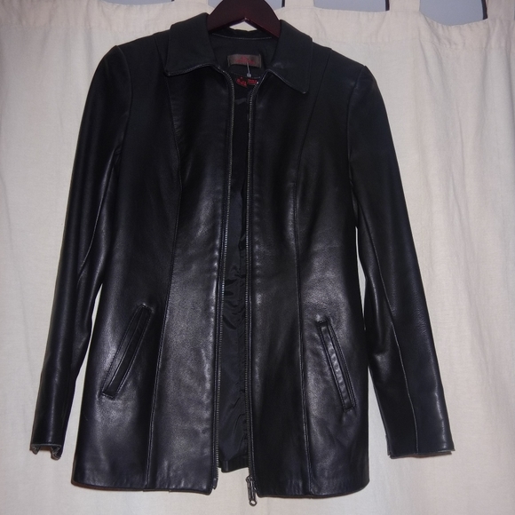Danier women's leather jacket - Picture 1 of 5